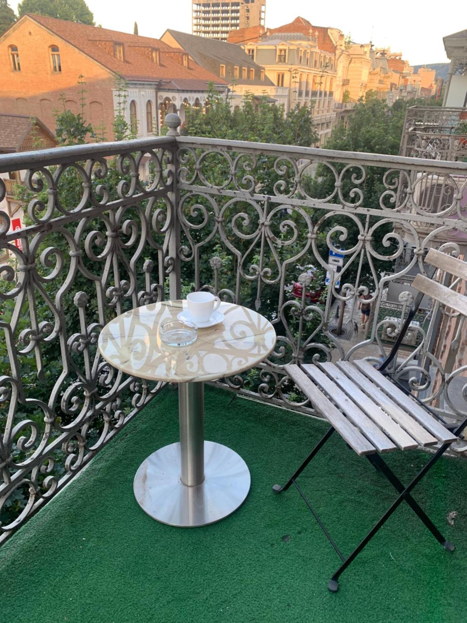 Hotel The Builder 124 تبليسي المظهر الخارجي الصورة