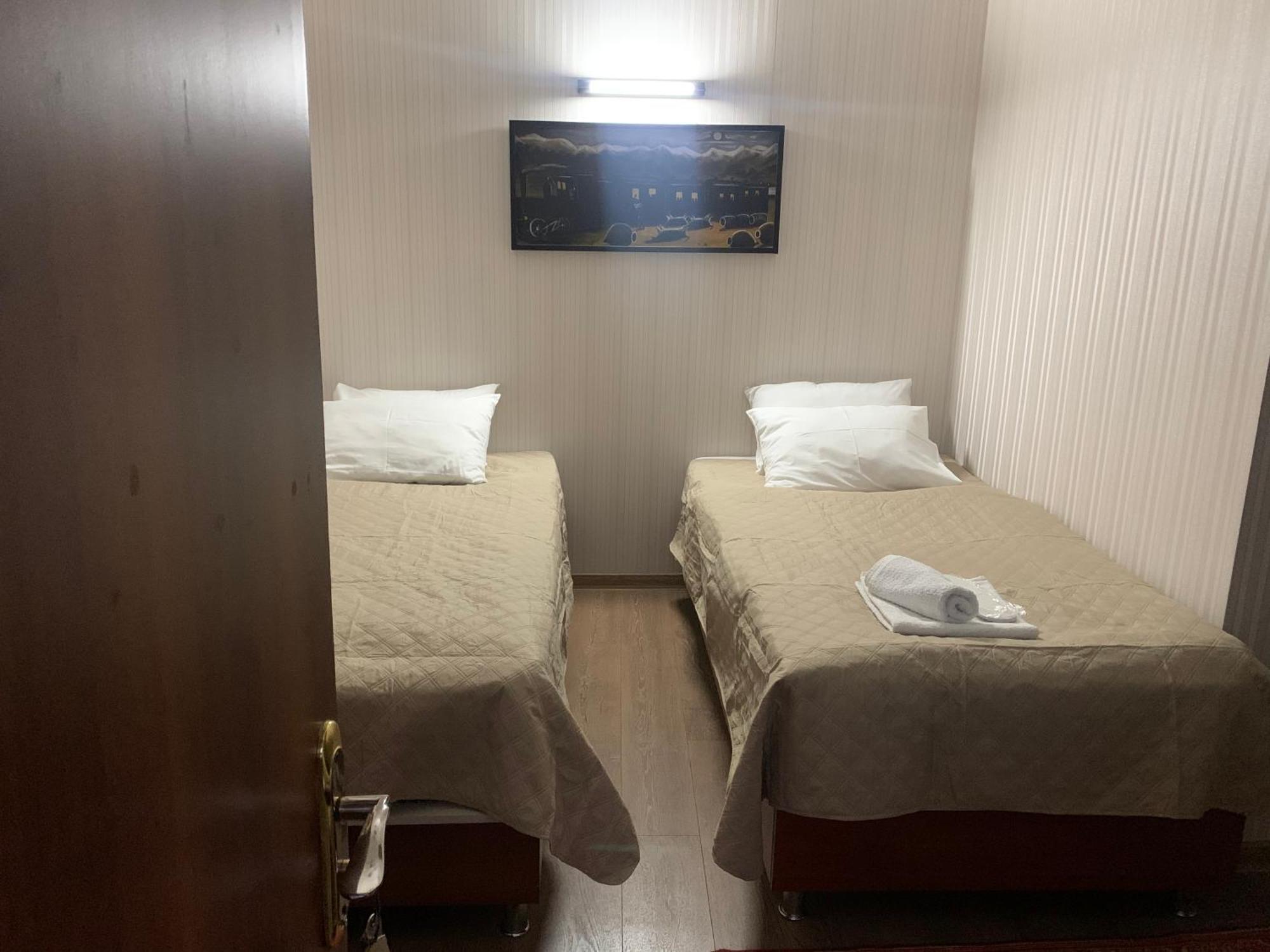 Hotel The Builder 124 تبليسي المظهر الخارجي الصورة